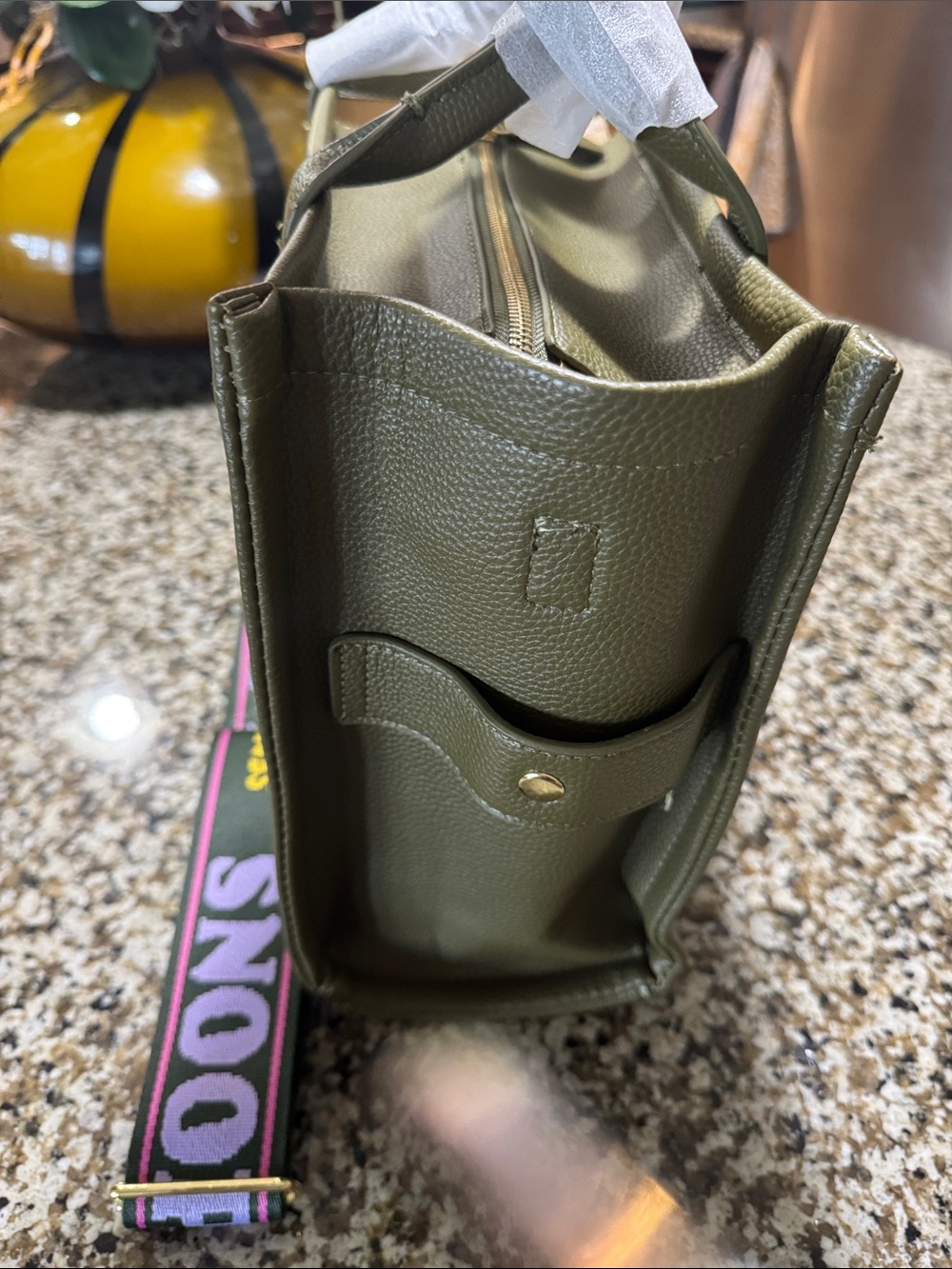 Marc Jacobs Olive Green Pebbled Leather Tote with Snoopy Strap - Picture 2 of 4